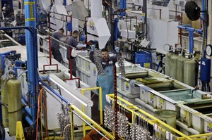 US productivity grew at 3.2 per cent rate in fourth quarter as labour costs kept falling | iNFOnews.ca CP27097466