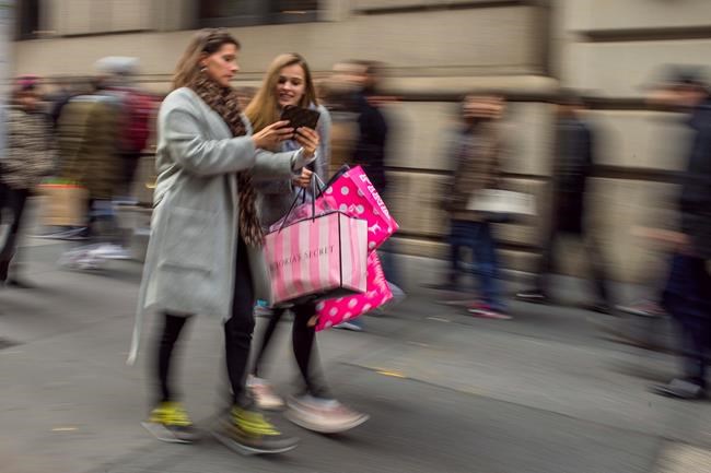 US consumer confidence jumps to highest level in 9 years | iNFOnews.ca