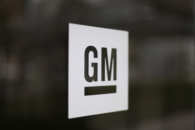 GM recalls 200,000 cars for Takata air bag trouble | iNFOnews.ca CP36400731