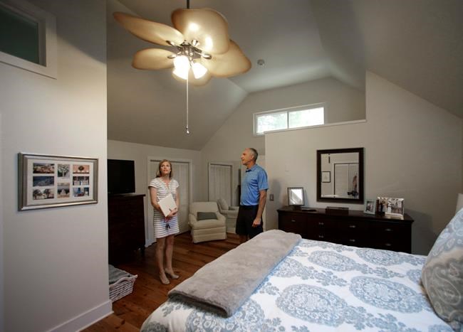 US home prices rose in August, lifted by dwindling supply | iNFOnews.ca