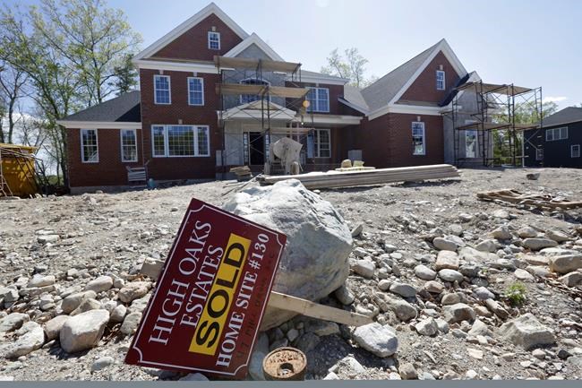 US homebuilders' confidence eases slightly | iNFOnews.ca