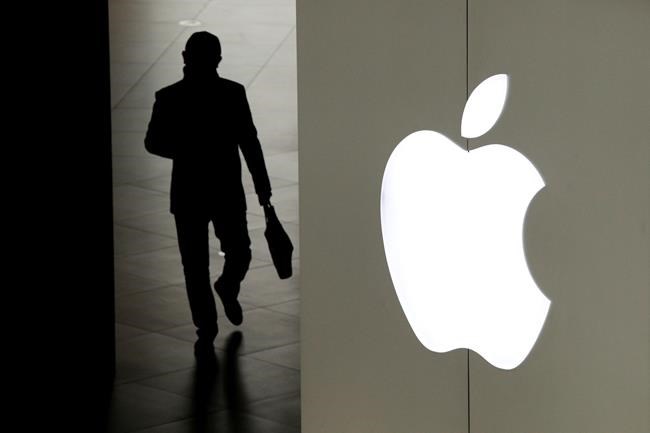 Apple facing US import ban on some iPhones in tech dispute | iNFOnews.ca
