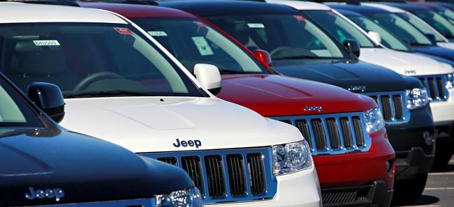 Fiat Chrysler recalls 710k SUVs; braking could be limited | iNFOnews.ca