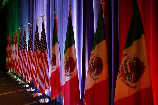 Trump seeks separate talks with Canada and Mexico over NAFTA | iNFOnews.ca CP2043715561