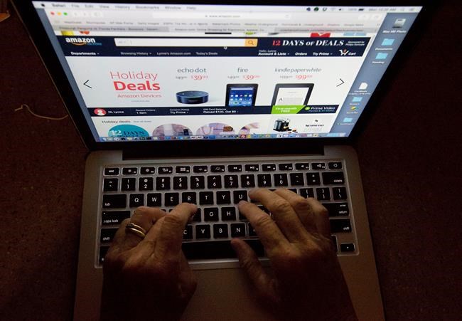 Retail group: Those using both online, stores spending more | iNFOnews.ca