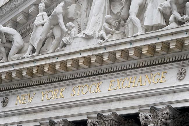 Stocks close lower on Wall Street, led by tech and banks | iNFOnews.ca
