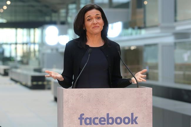 As Facebook faces fire, heat turns up on No. 2 Sandberg | iNFOnews.ca
