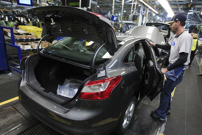 Feds probe complaints that Ford Focus doors won't latch | iNFOnews.ca CP36079697