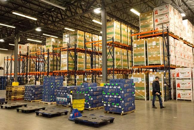 US firms increase inventories, see sales jump in December | iNFOnews.ca