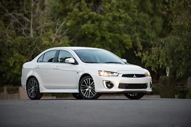 Mitsubishi's 2017 Lancer: All-wheel-drive at a bargain price | iNFOnews.ca