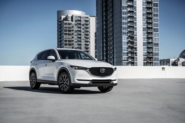 Edmunds: How the Mazda CX-5 and Chevy Equinox compare | iNFOnews.ca Edmunds: How the Mazda CX-5 and Chevy Equinox compare | iNFOnews.ca