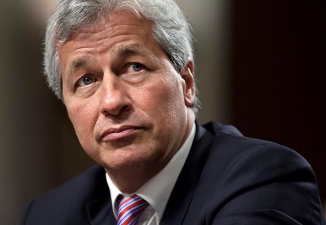Jamie Dimon says he could beat Trump, walks back comment | iNFOnews.ca