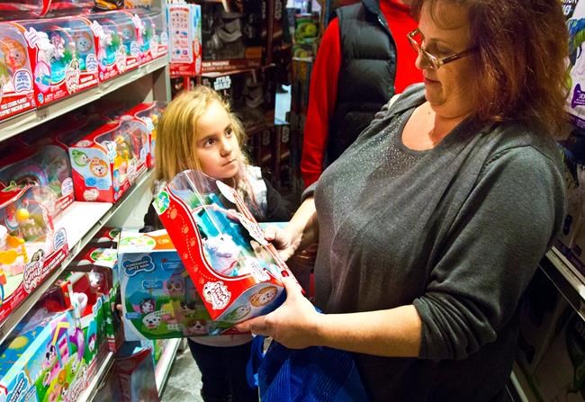 4 tips as shoppers start planning holiday toy shopping | iNFOnews.ca