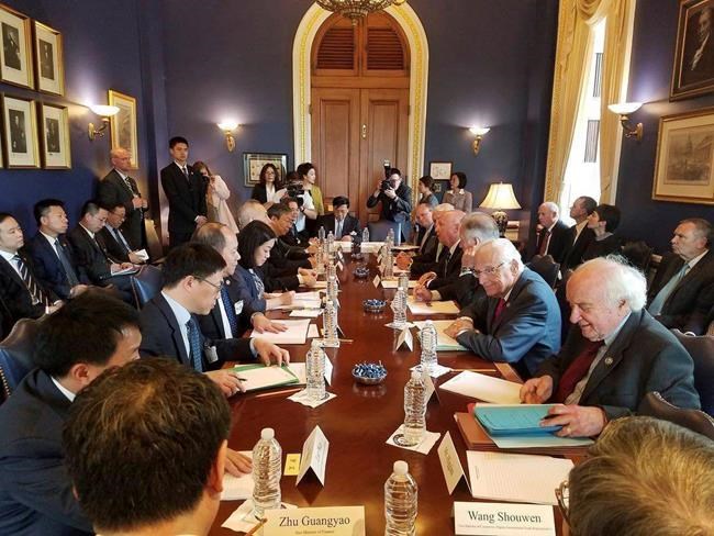 Trump appears to raise new doubts about US-China trade deal | iNFOnews.ca CP16134841