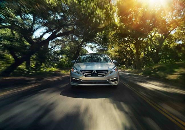 Edmunds: Betting on a 'dark horse' car can save buyers money | iNFOnews.ca CP2078523015