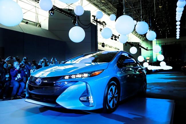 Toyota adds most fuel-efficient Prius | iNFOnews.ca