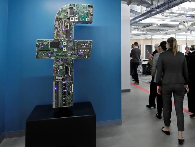 Facebook cracks down on groups spreading harmful information | iNFOnews.ca