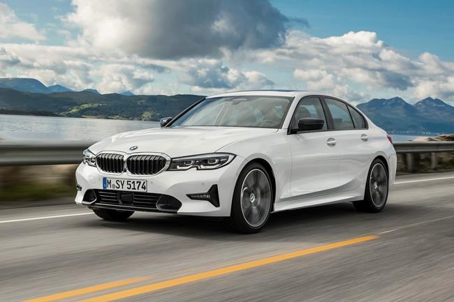 Edmunds: Upstart Genesis G70 holds its own with BMW 3 Series | iNFOnews.ca