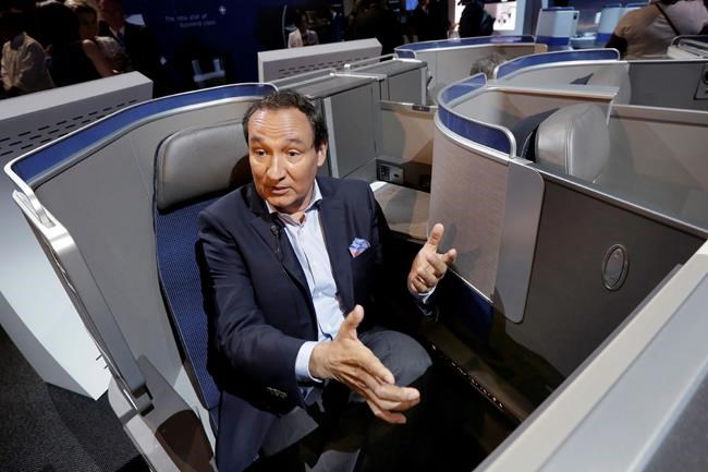 United CEO: Dragging incident may sway fliers' airline pick | iNFOnews.ca