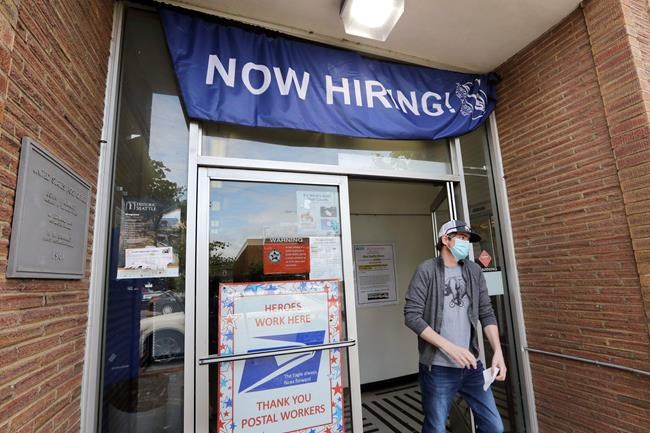 1.5 million more laid-off workers seek unemployment benefits | iNFOnews.ca