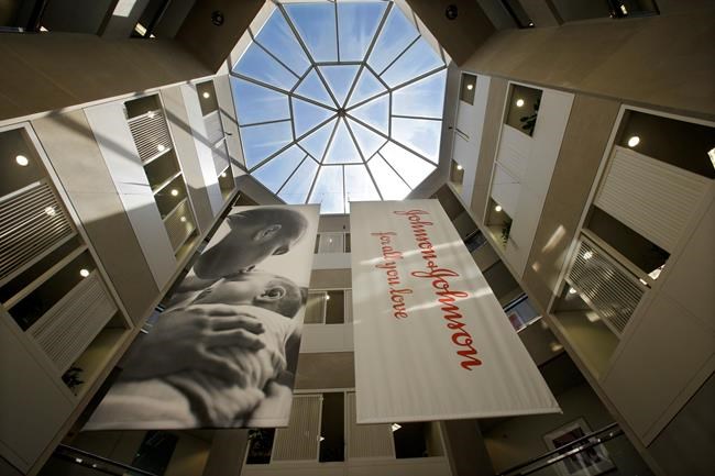 J&J agrees to $117M settlement over pelvic mesh devices | iNFOnews.ca J&J agrees to $117M settlement over pelvic mesh devices | iNFOnews.ca