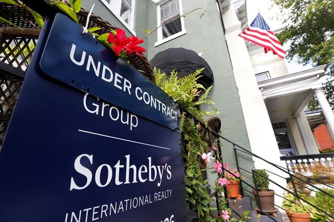 Pending home sales rebound in a hopeful sign for housing | iNFOnews.ca