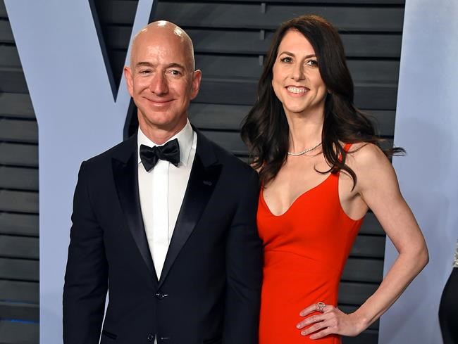 Amazon's Jeff Bezos and wife MacKenzie finalize divorce | iNFOnews.ca