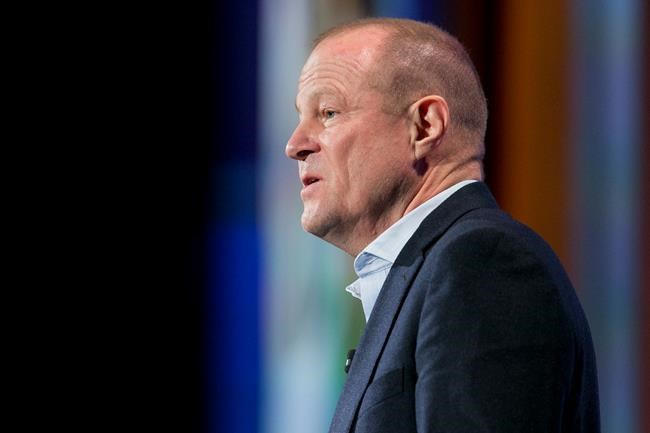 Gap CEO Art Peck steps down amid slumping sales, stock price | iNFOnews.ca