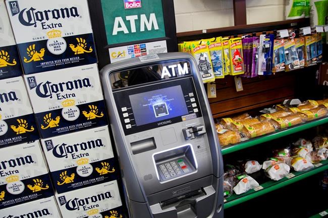 How to bypass ATM fees while you're on the road | iNFOnews.ca CP616493955