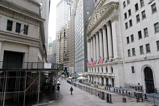 Wall Street drifts near records following weak jobs report | iNFOnews.ca Wall Street drifts near records following weak jobs report | iNFOnews.ca