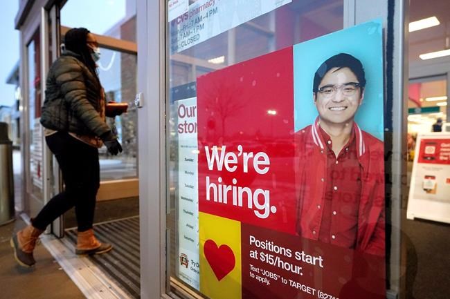 US jobless claims at 730K, still high but fewest in 3 months | iNFOnews.ca CP2017796853