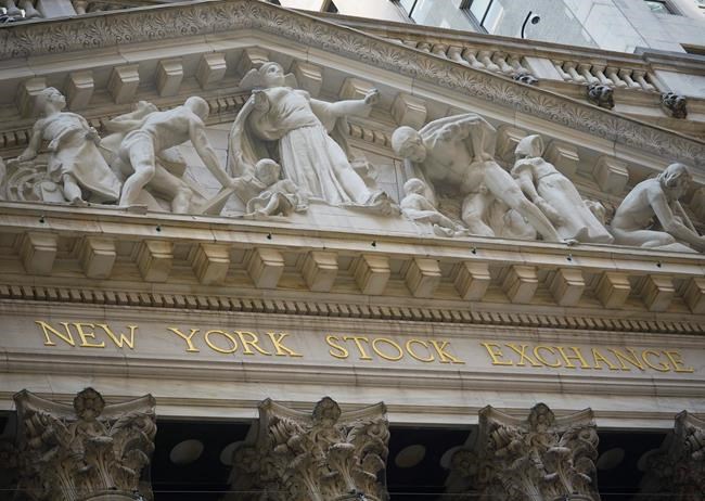 US stocks fall as market decline extends for third week | iNFOnews.ca
