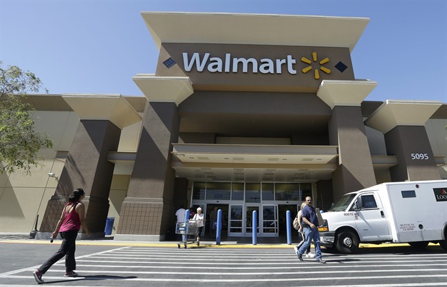 Wal-Mart makes public guidelines to suppliers on animal treatment, use of antibiotics | iNFOnews.ca CP33194086