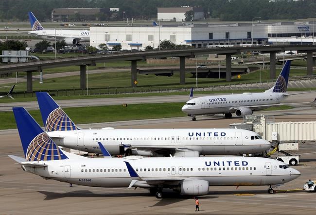 United Airlines, flight attendants' union agree on contract | iNFOnews.ca