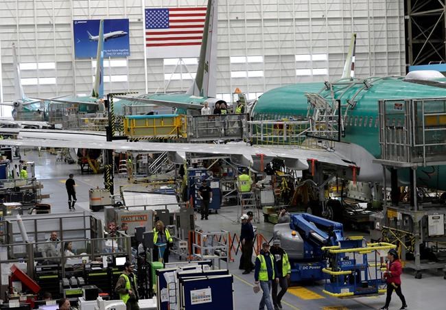 US manufacturing activity falls to lowest level in decade | iNFOnews.ca