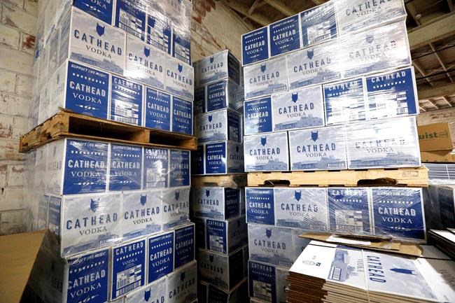 US businesses increase stockpiles, sales in March | iNFOnews.ca