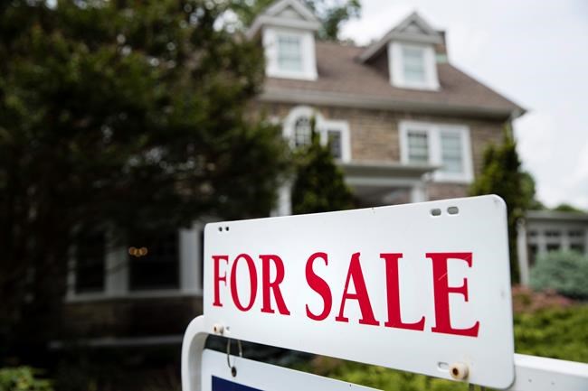 US home price gains quickened in March as sales plunged | iNFOnews.ca