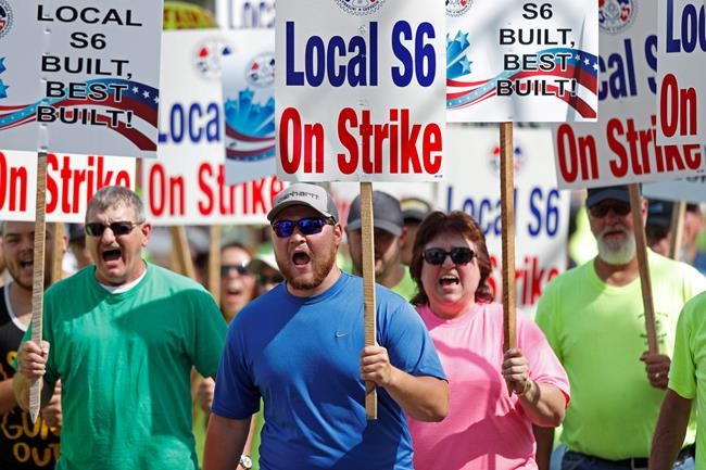 Shipbuilders approve 3-year pact, ending monthslong strike | iNFOnews.ca