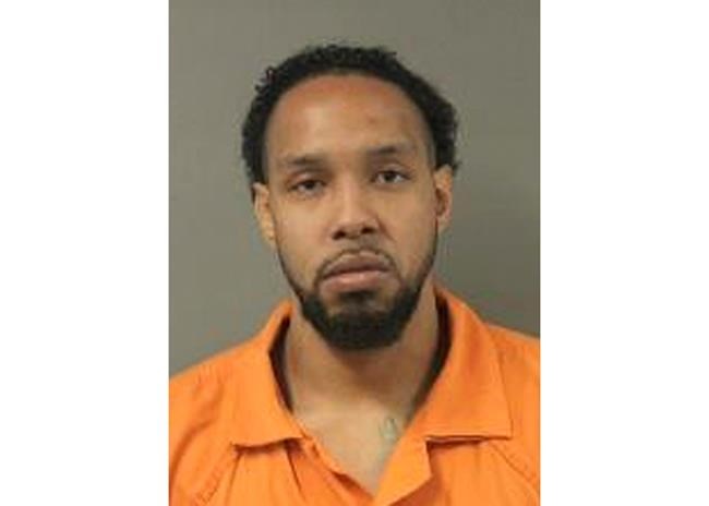 Police: Officers left woman with man accused of killing her | iNFOnews.ca CP59539541