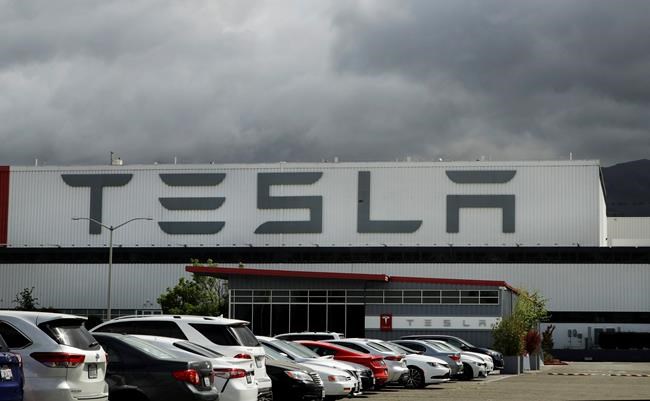 Tesla seeks to sell $5B in stock; CEO Musk moves to Texas | iNFOnews.ca Tesla seeks to sell $5B in stock; CEO Musk moves to Texas | iNFOnews.ca