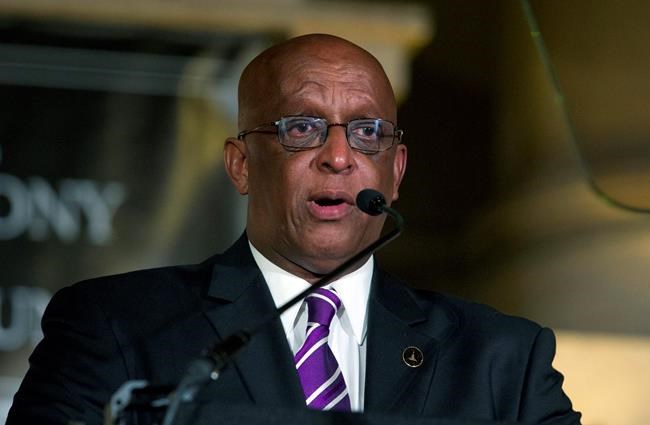 Baltimore mayor now says he plans to run for the office | iNFOnews.ca CP1575009955