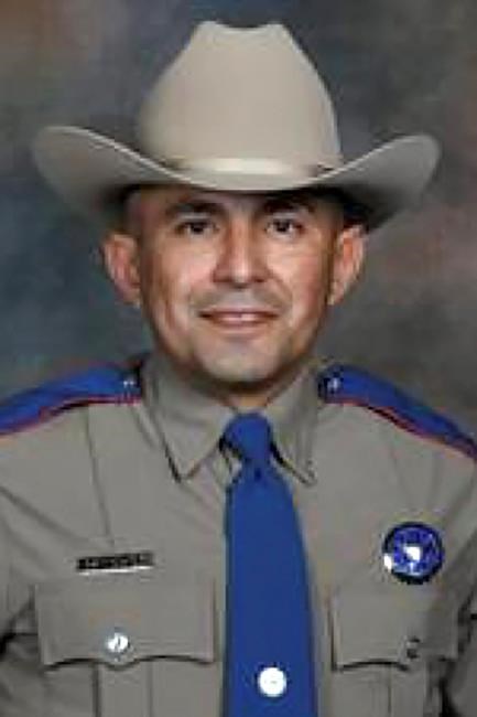 Mourners gather in Texas to honour slain trooper | iNFOnews.ca