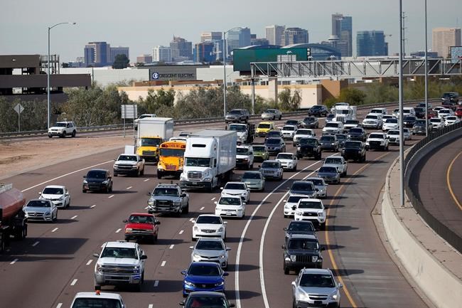 US traffic deaths fell 2% in 2019; 3rd straight yearly drop | iNFOnews.ca CP428573123