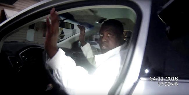 Lawsuit: Police used stun gun on man without provocation | iNFOnews.ca