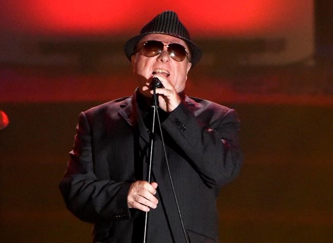Review: It doesn't take much to keep Van Morrison singing | iNFOnews.ca CP307690978