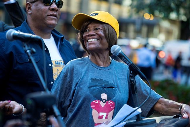 Supporters want Colin Kaepernick signed by NFL season start | iNFOnews.ca