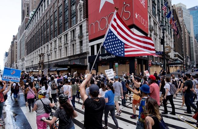 Protests continue in NYC amid lingering tensions over curfew | iNFOnews.ca Protests continue in NYC amid lingering tensions over curfew | iNFOnews.ca