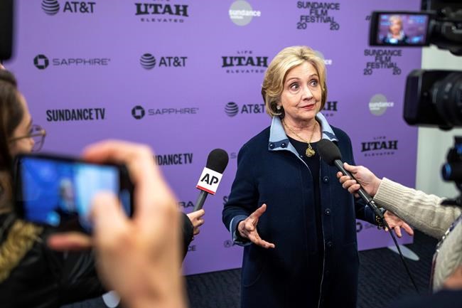 Clinton jabs again at Sanders, says he didn't unite party | iNFOnews.ca