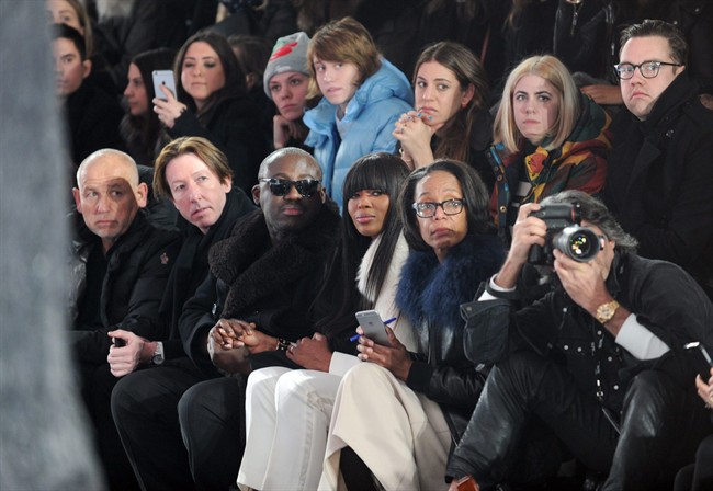Rihanna hits the runway - this time, as designer | iNFOnews.ca CP36370958