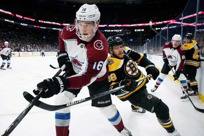 Bruins' Pastrnak, Marchand could miss start of next season | iNFOnews.ca